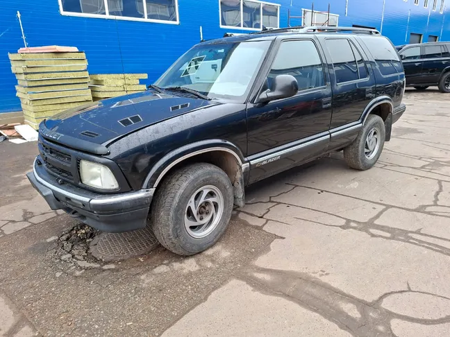 Поступление в разбор. Chevrolet Blazer 1995 года.