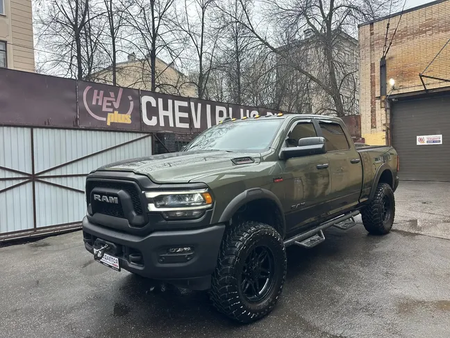 Поступление в автосалон. Ram 2500, 2021