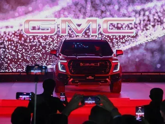 2025 GMC Yukon