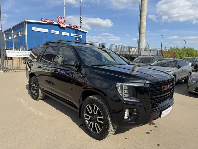 Поступление в автосалон. GMC YUKON AT4 2023 года выпуска.